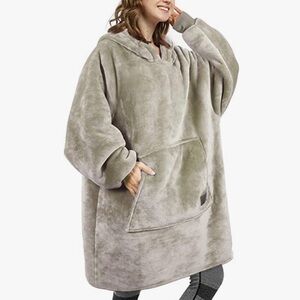 Catalonia Oversized Blanket Hoodie Sweatshirt Fleece Blanket Pullover Comfy